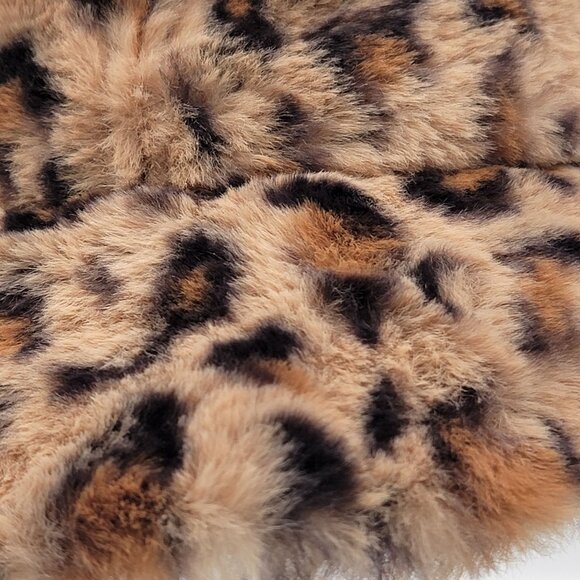 Leopard Print Faux Fur Hat With Adjustable Strap - Picture 13 of 13